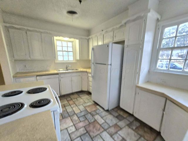 2706 RIDGEMERE Boulevard, Amarillo, TX 79107