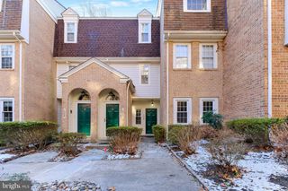 10484 PARTHENON CT #10484, Bethesda, MD 20817