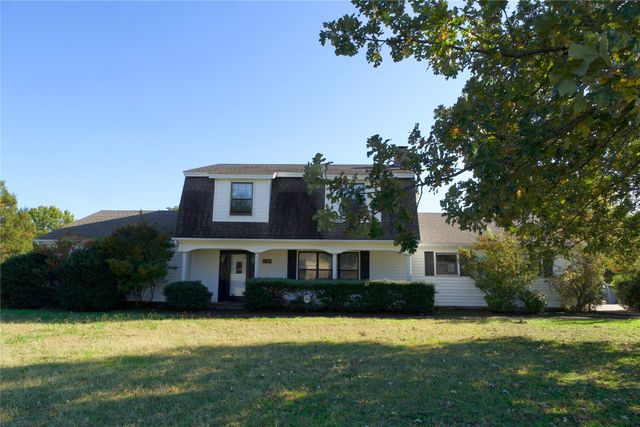 1196 County Road 260, Gainesville, TX 76240