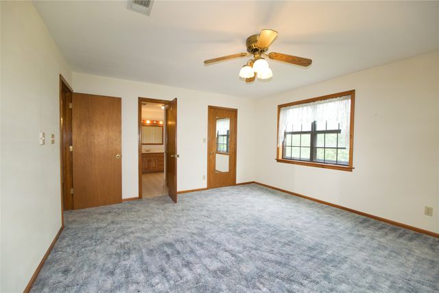 1196 County Road 260, Gainesville, TX 76240