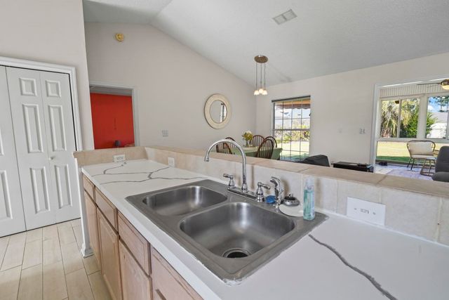 4351 Dew N. Ct., Myrtle Beach, SC 29579