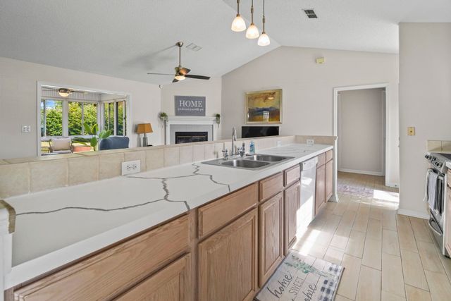 4351 Dew N. Ct., Myrtle Beach, SC 29579