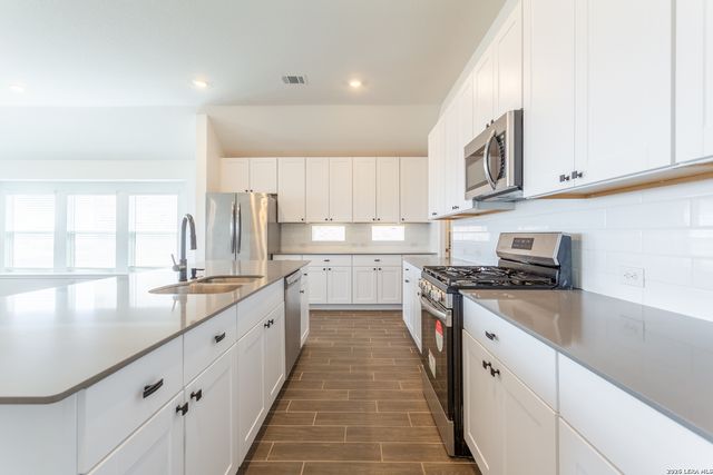 6014 Cerulean Ln, Bulverde, TX 78163