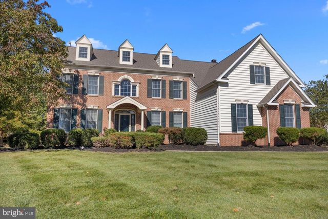 1120 KINGSLEY HALL DR, Lansdale, PA 19446