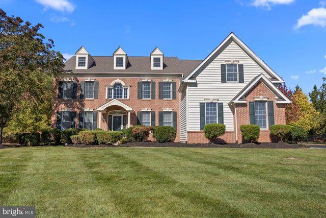 1120 KINGSLEY HALL DR, Lansdale, PA 19446