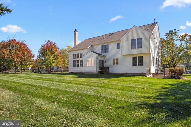 1120 KINGSLEY HALL DR, Lansdale, PA 19446
