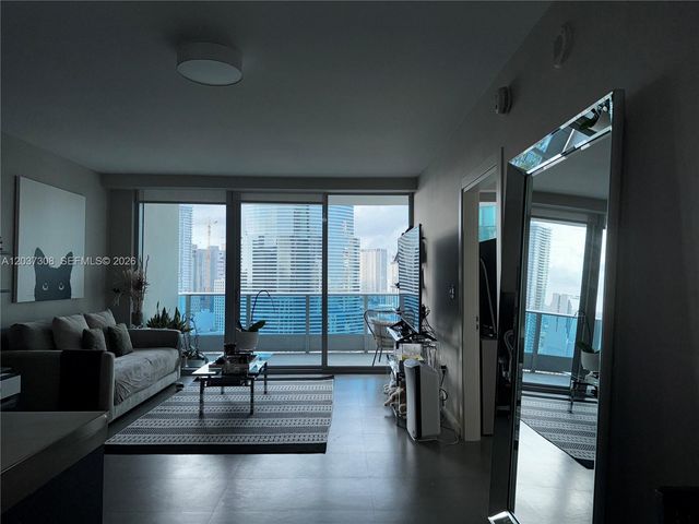 200 Biscayne Boulevar Way 3110, Miami, FL 33131
