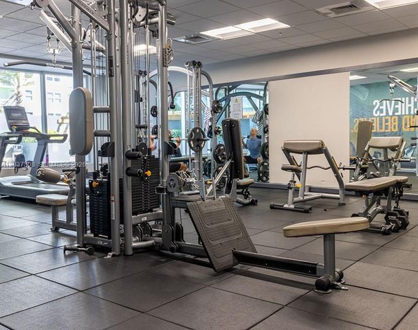200 Biscayne Boulevar Way 3110, Miami, FL 33131