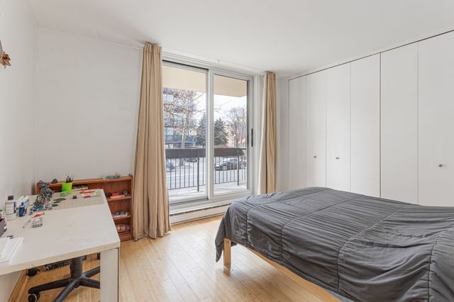 5901 N Sheridan Road 2K, Chicago, IL 60660