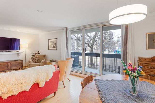 5901 N Sheridan Road 2K, Chicago, IL 60660