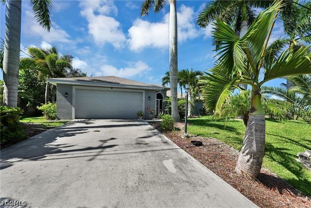 2000 NW 4th ST, Cape Coral, FL 33993