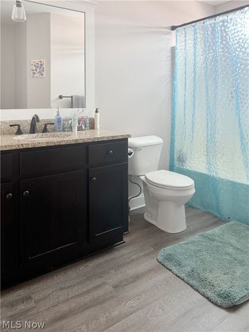 11931 Walton Circle NW, Uniontown, OH 44685