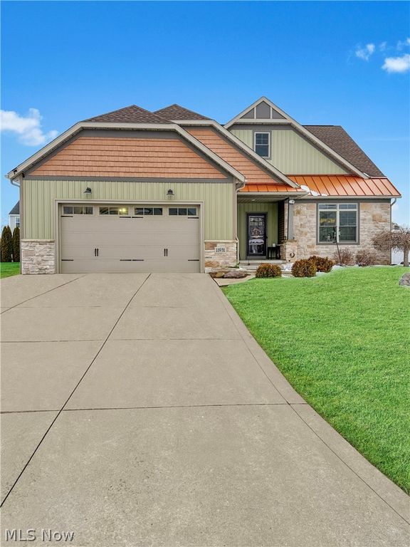 11931 Walton Circle NW, Uniontown, OH 44685