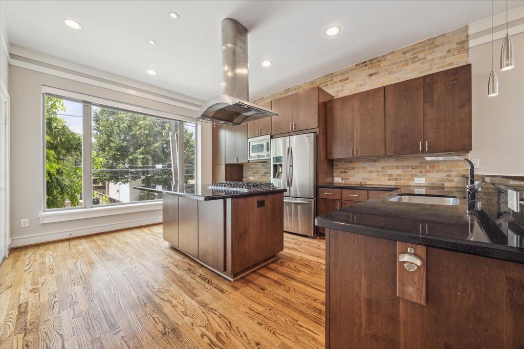 6126 Clyde Street, Houston, TX 77007