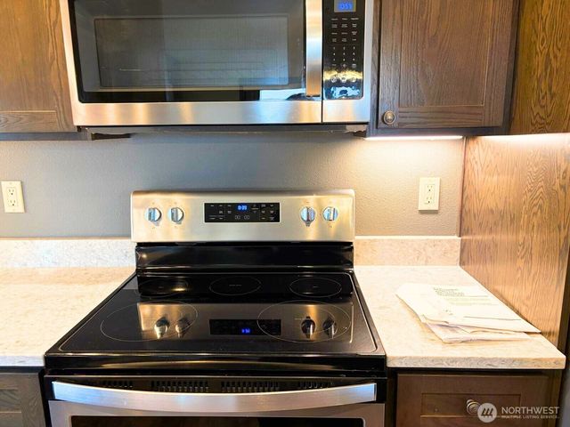 415 Olympic View Drive NE, Ocean Shores, WA 98569