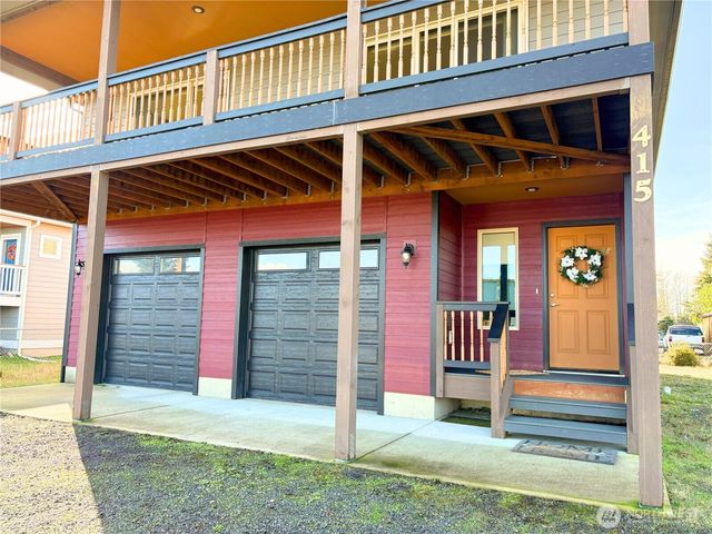 415 Olympic View Drive NE, Ocean Shores, WA 98569