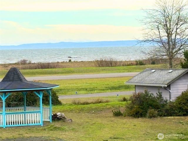 415 Olympic View Drive NE, Ocean Shores, WA 98569
