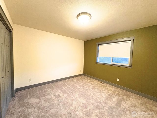 415 Olympic View Drive NE, Ocean Shores, WA 98569