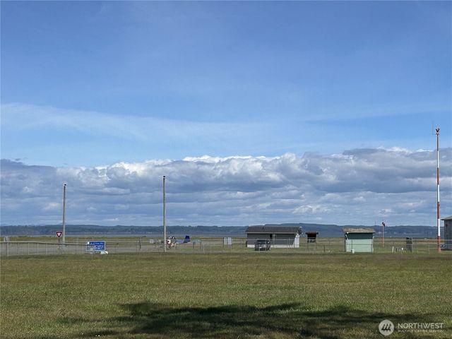 415 Olympic View Drive NE, Ocean Shores, WA 98569
