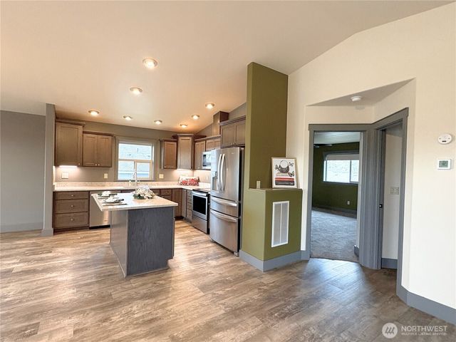 415 Olympic View Drive NE, Ocean Shores, WA 98569