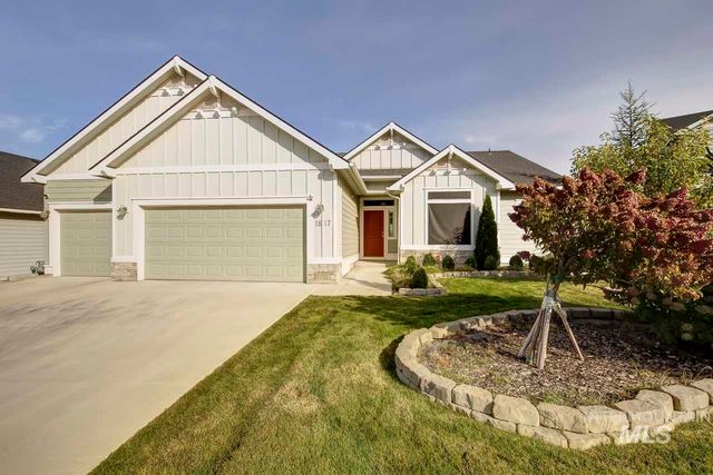 1817 W Henry's Fork Drive, Meridian, ID 83642 property photo