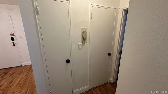 13111 Kew Gardens Road 1D, Richmond Hill, NY 11418