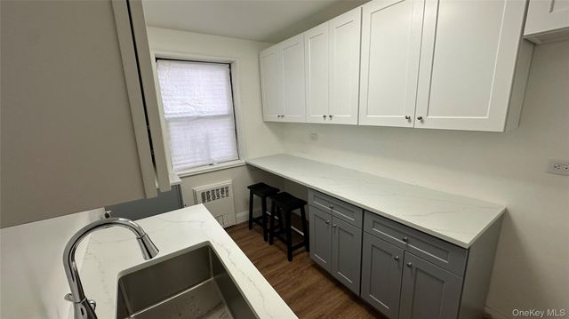 13111 Kew Gardens Road 1D, Richmond Hill, NY 11418