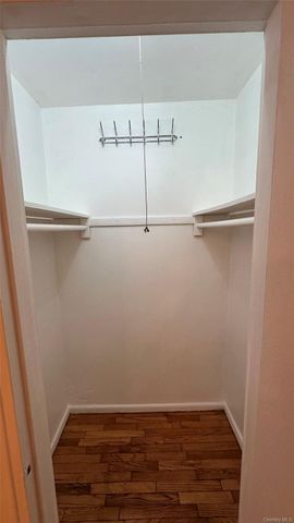 13111 Kew Gardens Road 1D, Richmond Hill, NY 11418
