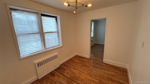 13111 Kew Gardens Road 1D, Richmond Hill, NY 11418