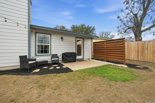 9816 Meadow, Converse, TX 78109