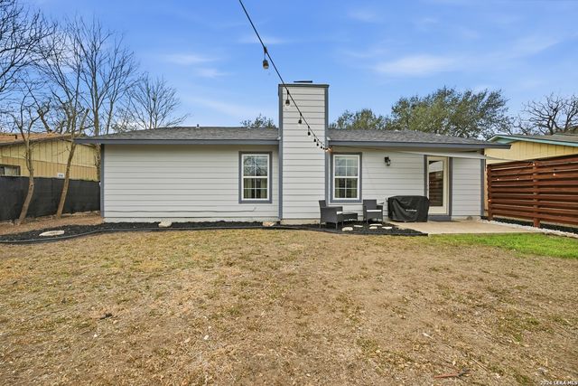 9816 Meadow, Converse, TX 78109