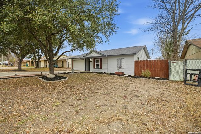 9816 Meadow, Converse, TX 78109