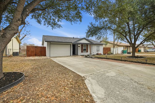 9816 Meadow, Converse, TX 78109