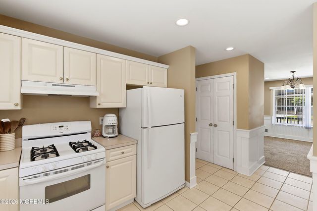 108 Tiller Drive, Toms River, NJ 08753
