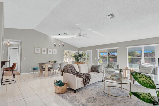 1544 Old Cypress Trail, Wellington, FL 33414