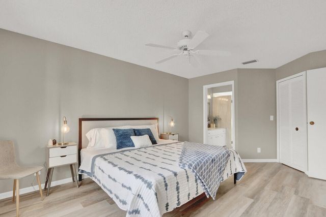 1544 Old Cypress Trail, Wellington, FL 33414