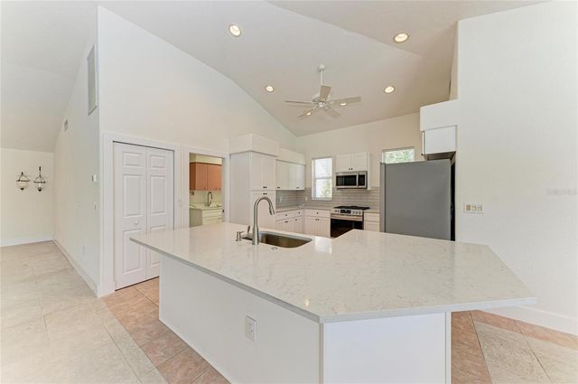 11218 RIVERS BLUFF CIRCLE, Lakewood Ranch, FL 34202