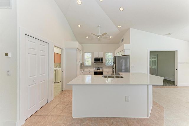 11218 RIVERS BLUFF CIRCLE, Lakewood Ranch, FL 34202