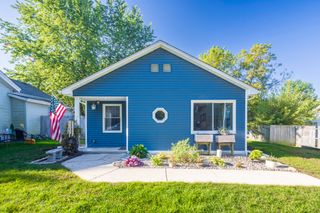 859 Kinsey Street, Valparaiso, IN 46385