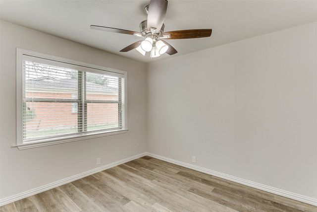 5631 Dent Road, North Richland Hills, TX 76117