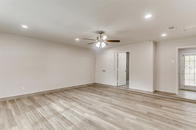 5631 Dent Road, North Richland Hills, TX 76117