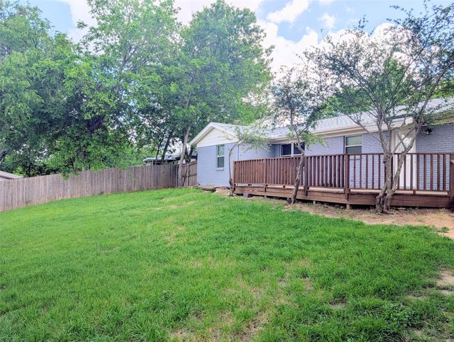 5631 Dent Road, North Richland Hills, TX 76117