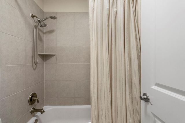 1606 Flint Rock LOOP, Driftwood, TX 78619