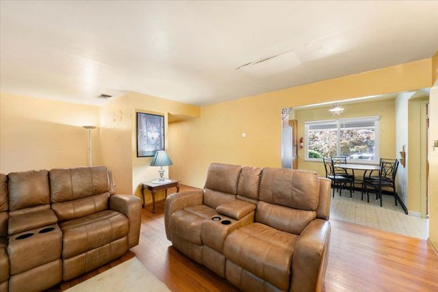 5991 Pond Dr, Foresthill, CA 95631
