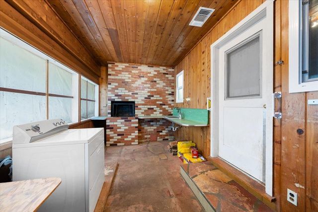 5991 Pond Dr, Foresthill, CA 95631