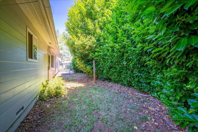 5991 Pond Dr, Foresthill, CA 95631