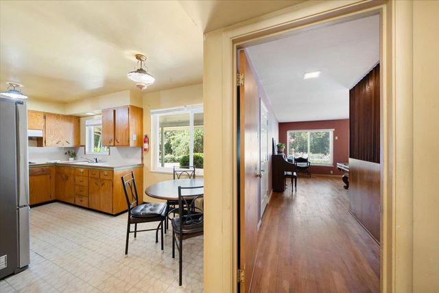5991 Pond Dr, Foresthill, CA 95631