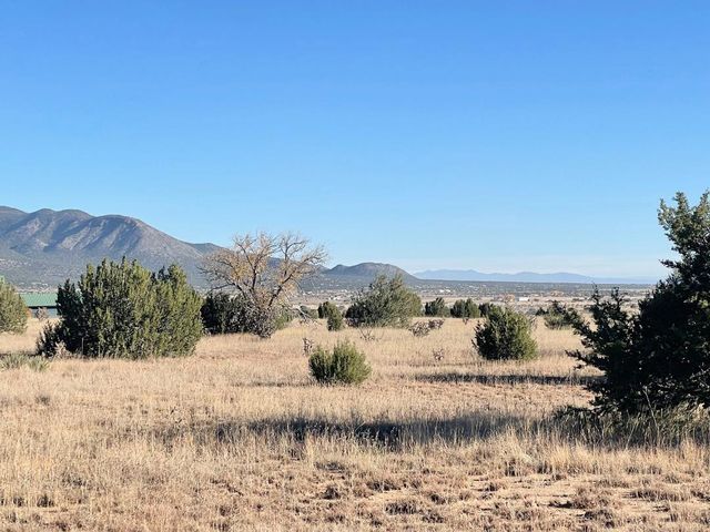 2 Cajun Lane, Edgewood, NM 87015