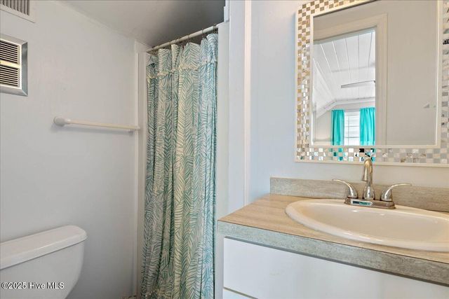 5225 E Beach Drive, Oak Island, NC 28465