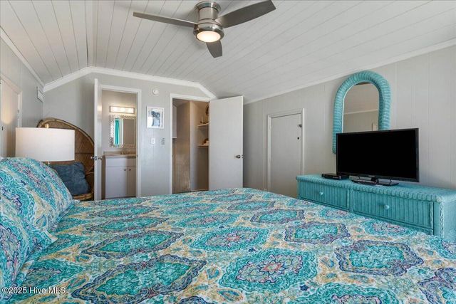 5225 E Beach Drive, Oak Island, NC 28465